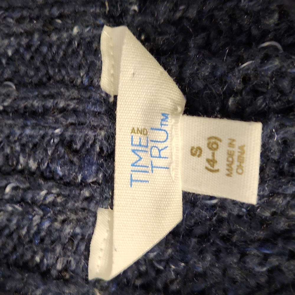 Women's Navy Small 4-6 Time & Tru sweater - Picture 2 of 2